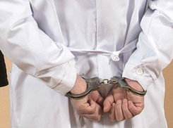 На Ставрополье осудят акушерку, виновную в смерти новорожденного ребенка