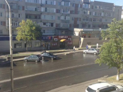 Жуткий потоп устроили повредившие водопровод  строители в центре Ставрополя