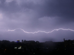 Из-за надвигающихся ливней и града на Ставрополье ввели режим повышенной готовности 