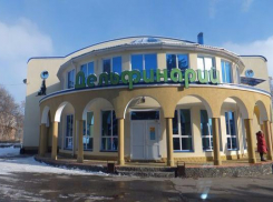 Кисловодский дельфинарий затопили сточные воды