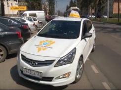 Автомобиль-фиксатор нарушителей парковки выехал на рейды по Ставрополю