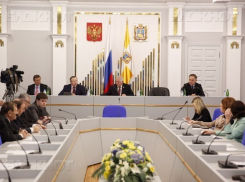 Рассмотрение закона «жирных котов» отложили на неизвестный срок