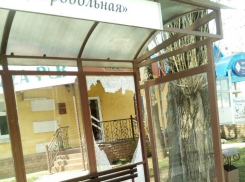 Вандалы разбили еще одну остановку в северо-западном районе Ставрополя