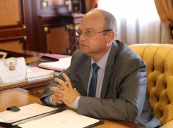 Геннадий Бахарев «Когда человек хочет видеть - он видит»