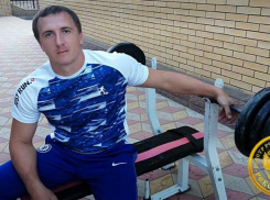 Ставропольский учитель установил рекорд России в жиме штанги лежа