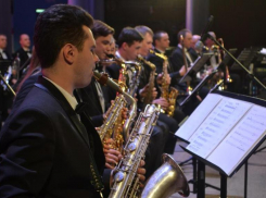 «Если вы не можете прийти на концерт, то концерт придёт к Вам!»: ставропольские музыканты выступят на балконах многоквартирных домов