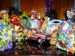 За 600 элитных новогодних подарков бюджет Ставрополья заплатит почти 2 миллиона рублей