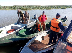 Пропавшие на рыбалке житель Ставрополя и москвич спасены в Астраханской области 
