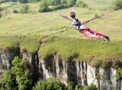 Аттракцион по роупджампингу в Чегемском ущелье стоил пятигорчанке жизни