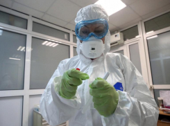Борьбу с CoVID-19 на Ставрополье продолжают 3 864 пациента