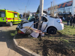 В Ставрополе 37-летний пострадавший в ДТП умер на руках медиков 