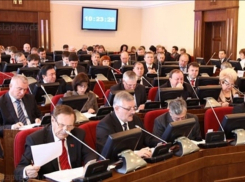 Депутаты краевой Думы Ставрополья заработали более 400 млн рублей за прошлый год
