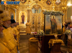 В Ставрополь прибыл ковчег с частицами мощей святых