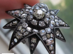 Бриллиантовую звезду императрицы Сиси продают в Ставрополе почти за 4 миллиона