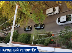 На массовое нарушение ПДД по улице Доваторцев жалуются жители Ставрополя 
