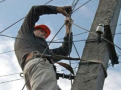 Подачу электричества и тепла отключили в селе Ставрополья