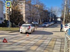 Иномарка сбила 15-летнего велосипедиста на пешеходном переходе в Ставрополе