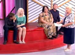 Органы опеки отказались защитить детей от аморальной матери на Ставрополье