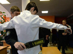 Ставропольские родители требуют усилить безопасность детсадов и школ после стрельбы в Ижевске