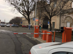 Сдачу за парковку жителю Ставрополя предложили забрать в Краснодаре