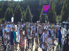 Градоначальник вместе с сотнями ставропольчан участвовал в праздничном велопробеге