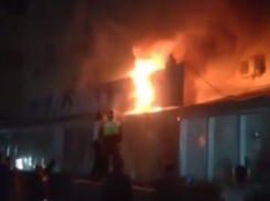 Пожар в ТЦ «Галерея» в Ставрополе попал на видео