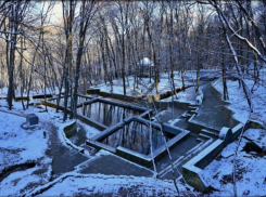 Ставропольские спасатели вытащили скорую из снега в районе «Холодных родников»