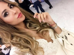 Модель из Пятигорска Анна Калашникова собралась замуж за актера-миллиардера