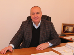 Пожертвования за экзамены и пропуски: раскрыли схему взяток в колледже сервисных технологий в Ставрополе