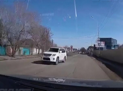 Выехавшего на «встречку» водителя «Лексуса» оштрафовали в Пятигорске 