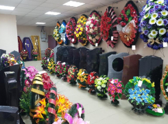 Обиженный сотрудник ритуального магазина в Степановском округе отомстил начальнице, украв 16 гробов