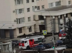 Троих детей спасли при пожаре на улице Доваторцев в Ставрополе 