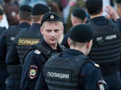 В Георгиевске два брата обвиняются в насилии над сотрудниками полиции