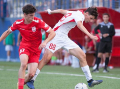 Футболисты пятигорского «Машука-КМВ» продлили победную серию в первенстве России до семи поединков