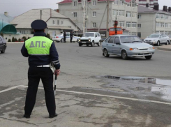 Двое полицейских, получившие взятку от наркомана, проведут 7 лет в тюрьме 
