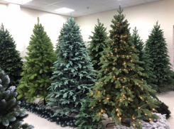 Спешим за новогодним настроением в интернет-магазин «Ёлки-моталки»