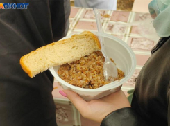Полевая кухня в Ставрополе вызвала ажиотаж среди жителей на 9 мая