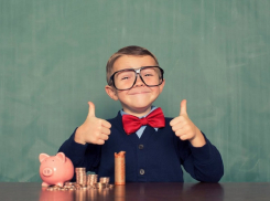 Ребенок служащей Ставропольского краевого суда зарабатывает больше, чем многие коллеги его мамы