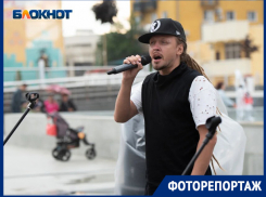 В Ставрополе на творческом фестивале выступил Димосс Саранча