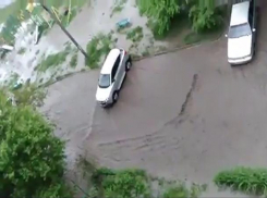 Причиной затопления целого района стал обрушившийся на Ставрополь ливень