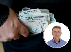 Экс-глава Левокумского района оценил свой труд в 700 тысяч рублей