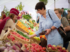 Разнообразные фермерские продукты под открытым небом предложили купить жителям Ставрополя 