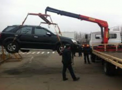 Жители Кисловодска подали в суд на сотрудников ГАИ за эвакуацию их авто