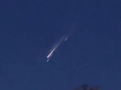 Причину попавшего на видео необычного явления в небе Ставрополья объяснили астрономы