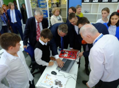 В Михайловске открылся центр цифрового образования для школьников-технарей