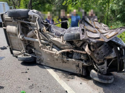 Мать с шестилетним ребенком погибли в автокатастрофе на Ставрополье