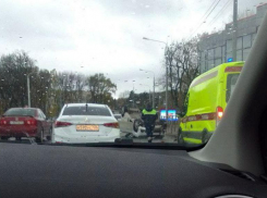 Автомобиль перевернулся на Западном обходе в Ставрополе