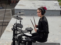 Оглушительный грохот весь день стоял в Ессентуках