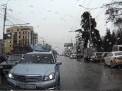 Наглого автохама на «Мерседесе» оштрафовали после выезда на встречку в Ставрополе 