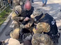Планировавшего подорвать автовокзал в Ставрополе сторонника ИГ* посадили на 11 лет 